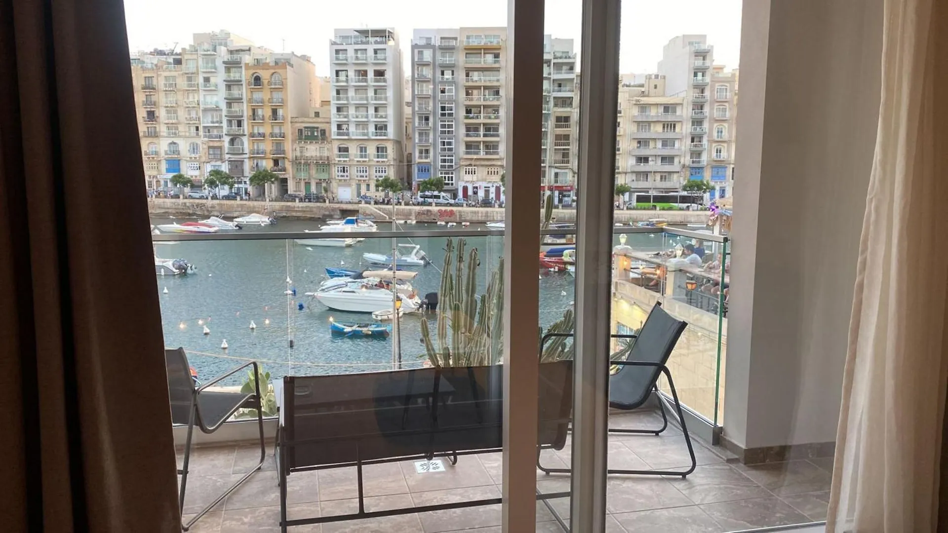 86 Spinola Bay Apartment Saint Julian's