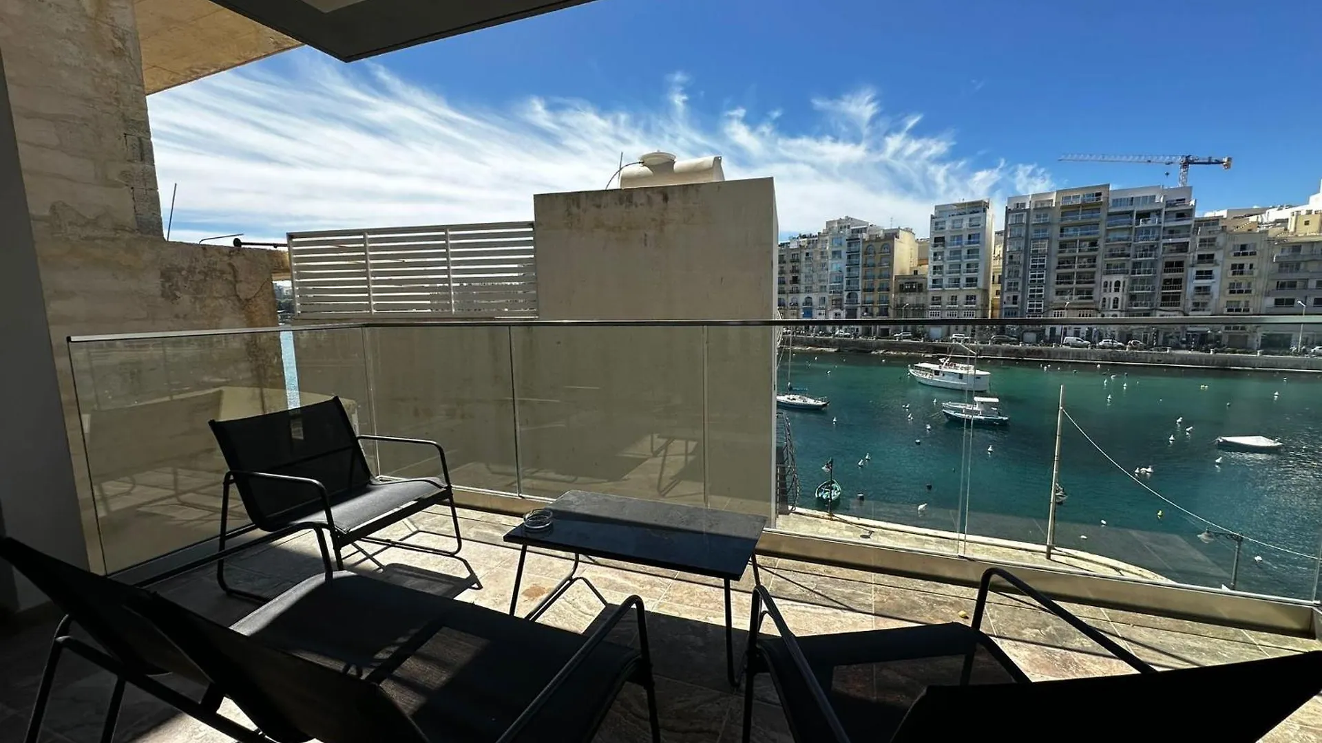 86 Spinola Bay Apartment Saint Julian's 0*,  Malta