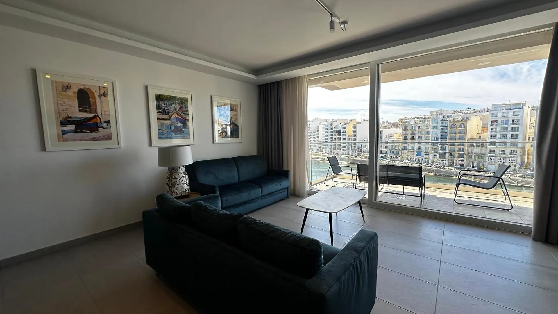 86 Spinola Bay Apartment Saint Julian's Malta